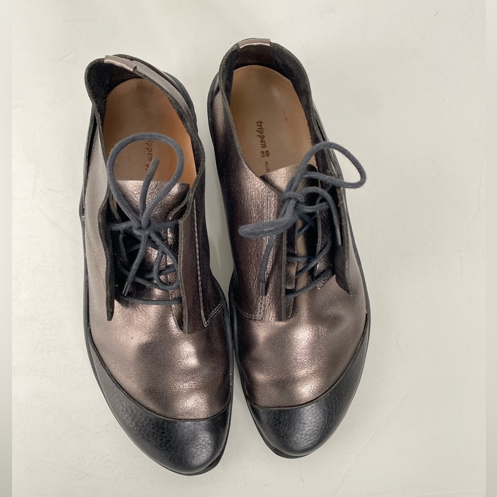 Trippen tie shoe , black and metallic shoe, women’s size 39 Excellent condition
